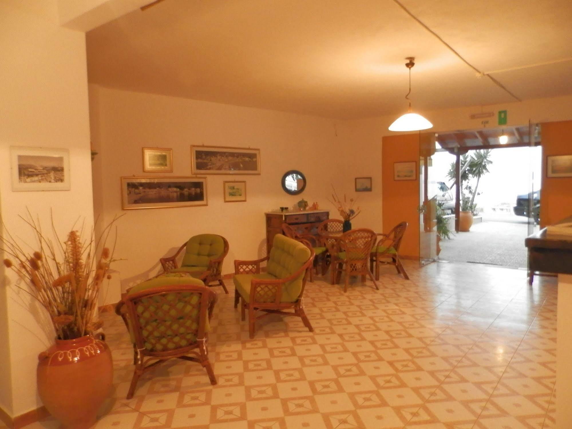 Apollon Hotel Méthana Kültér fotó